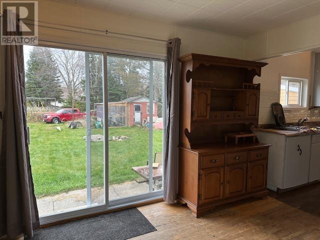 8 Laurier Ave, Terrace Bay, Ontario  P0T 2W0 - Photo 8 - TB253280