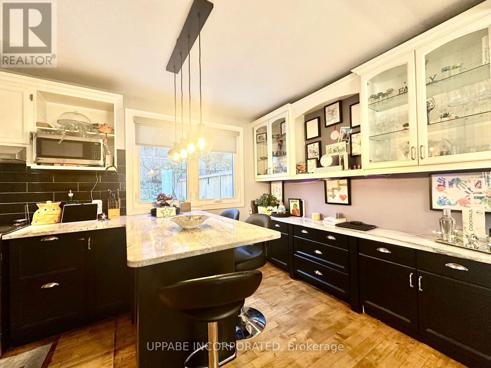 2506 Autumn Hill Crescent, Ottawa, Ontario  K1B 4M7 - Photo 4 - X12648670