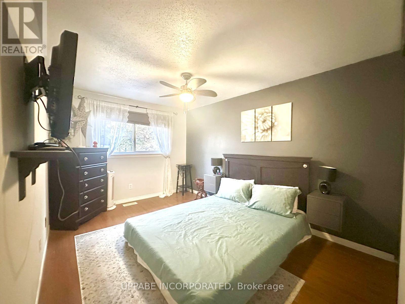 2506 Autumn Hill Crescent, Ottawa, Ontario  K1B 4M7 - Photo 8 - X12648670