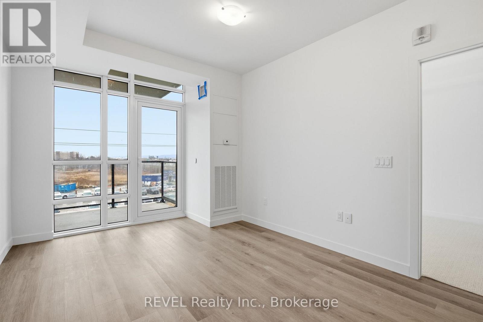 415 - 461 Green Road, Hamilton, Ontario  L8E 5B4 - Photo 10 - X12648638