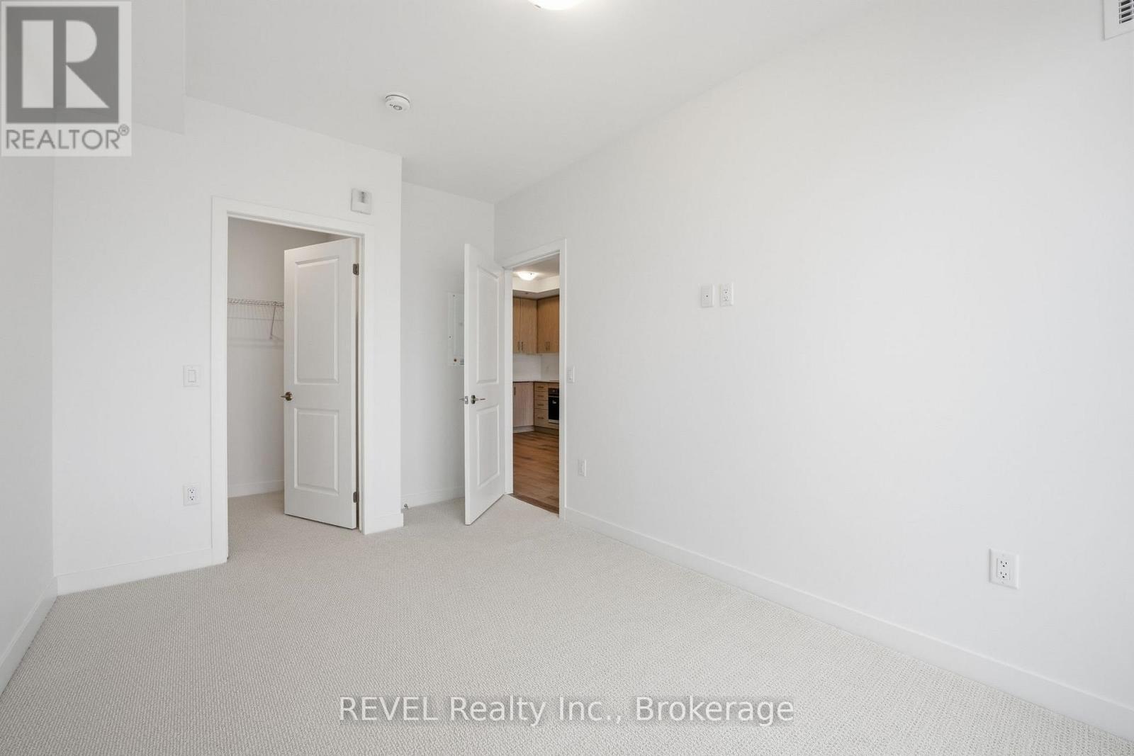 415 - 461 Green Road, Hamilton, Ontario  L8E 5B4 - Photo 17 - X12648638