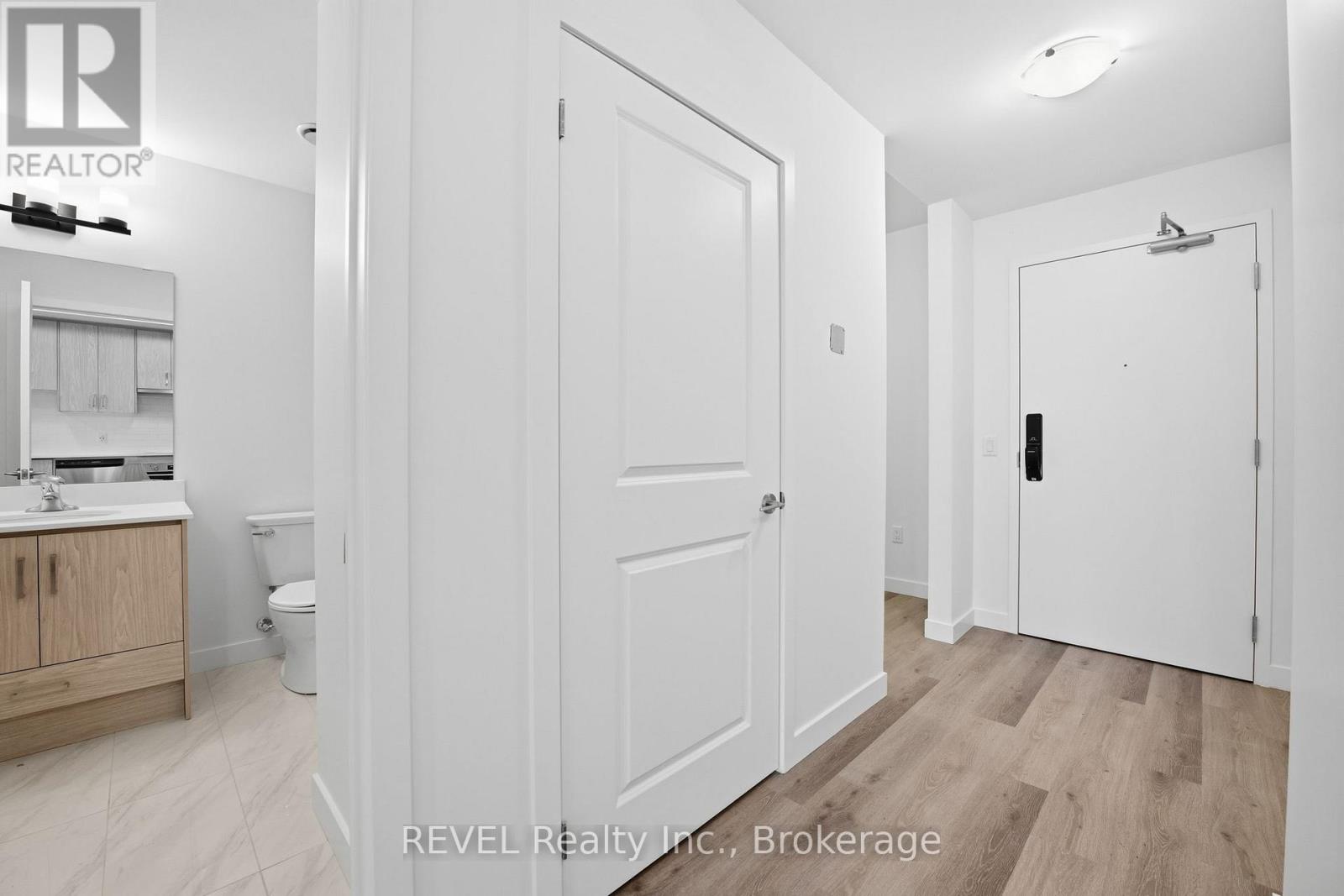 415 - 461 Green Road, Hamilton, Ontario  L8E 5B4 - Photo 18 - X12648638