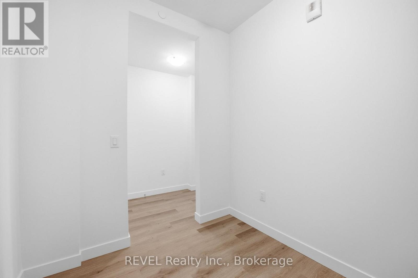 415 - 461 Green Road, Hamilton, Ontario  L8E 5B4 - Photo 22 - X12648638