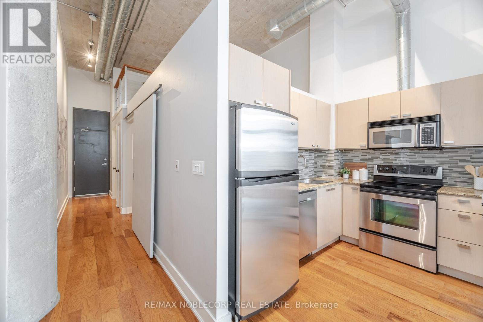 228 - 637 Lake Shore Boulevard W, Toronto, Ontario  M5V 3J6 - Photo 14 - C12648636