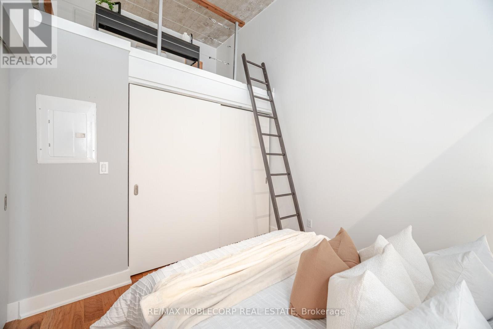 228 - 637 Lake Shore Boulevard W, Toronto, Ontario  M5V 3J6 - Photo 17 - C12648636