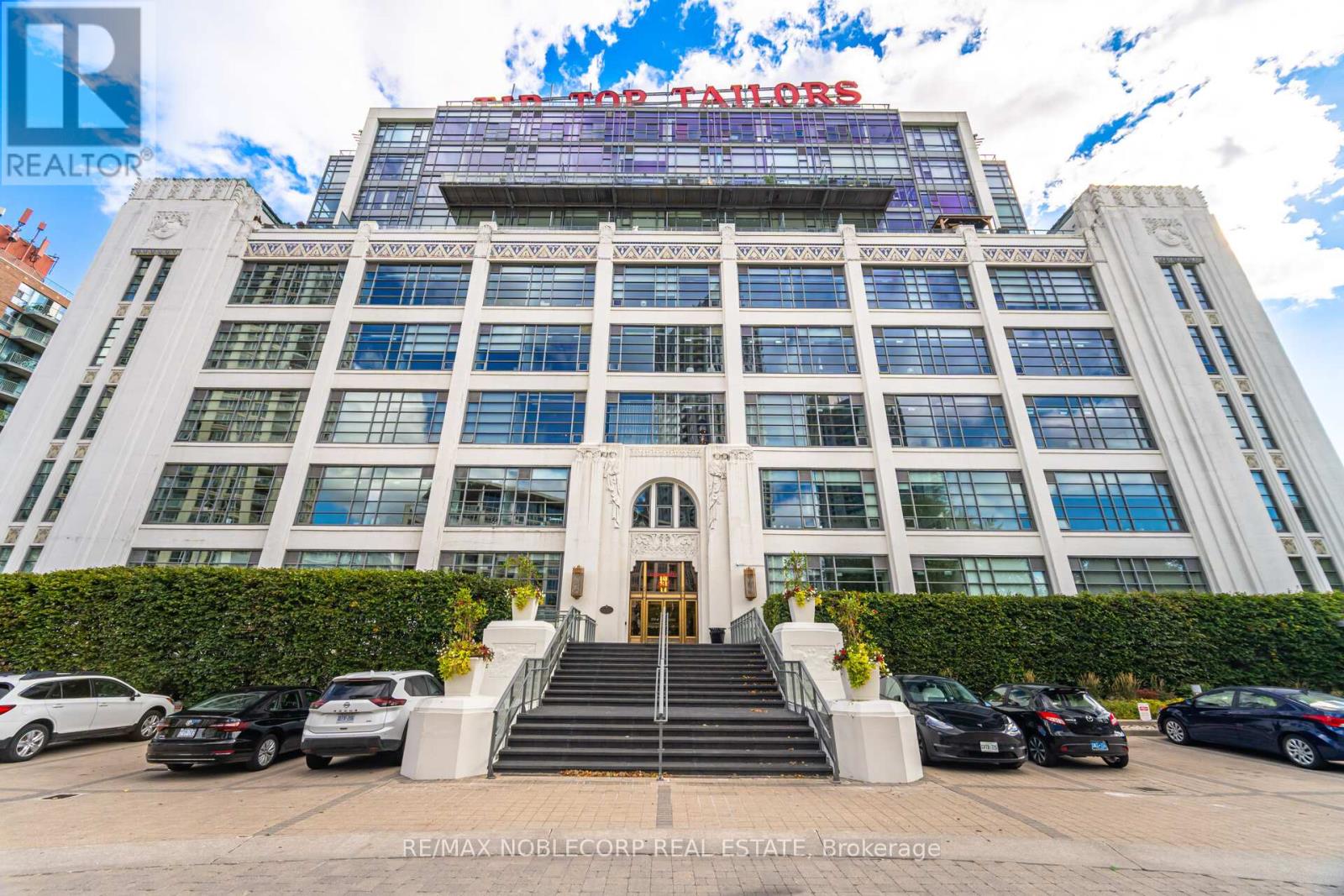 228 - 637 Lake Shore Boulevard W, Toronto, Ontario  M5V 3J6 - Photo 2 - C12648636