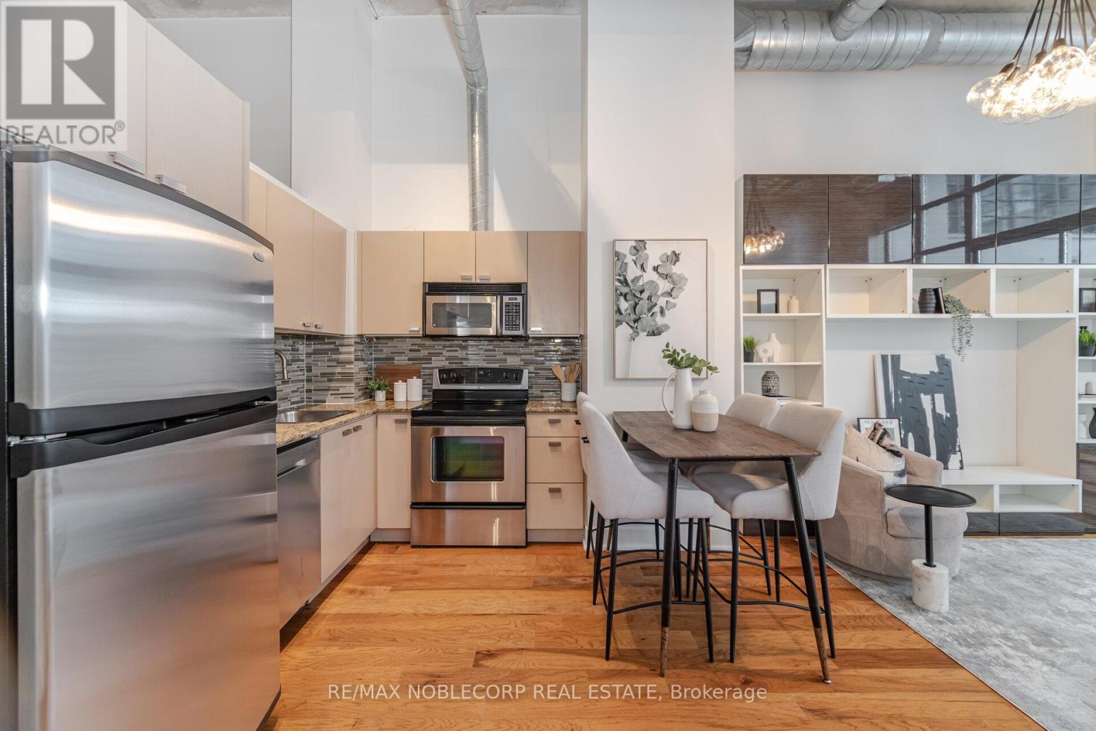 228 - 637 Lake Shore Boulevard W, Toronto, Ontario  M5V 3J6 - Photo 7 - C12648636