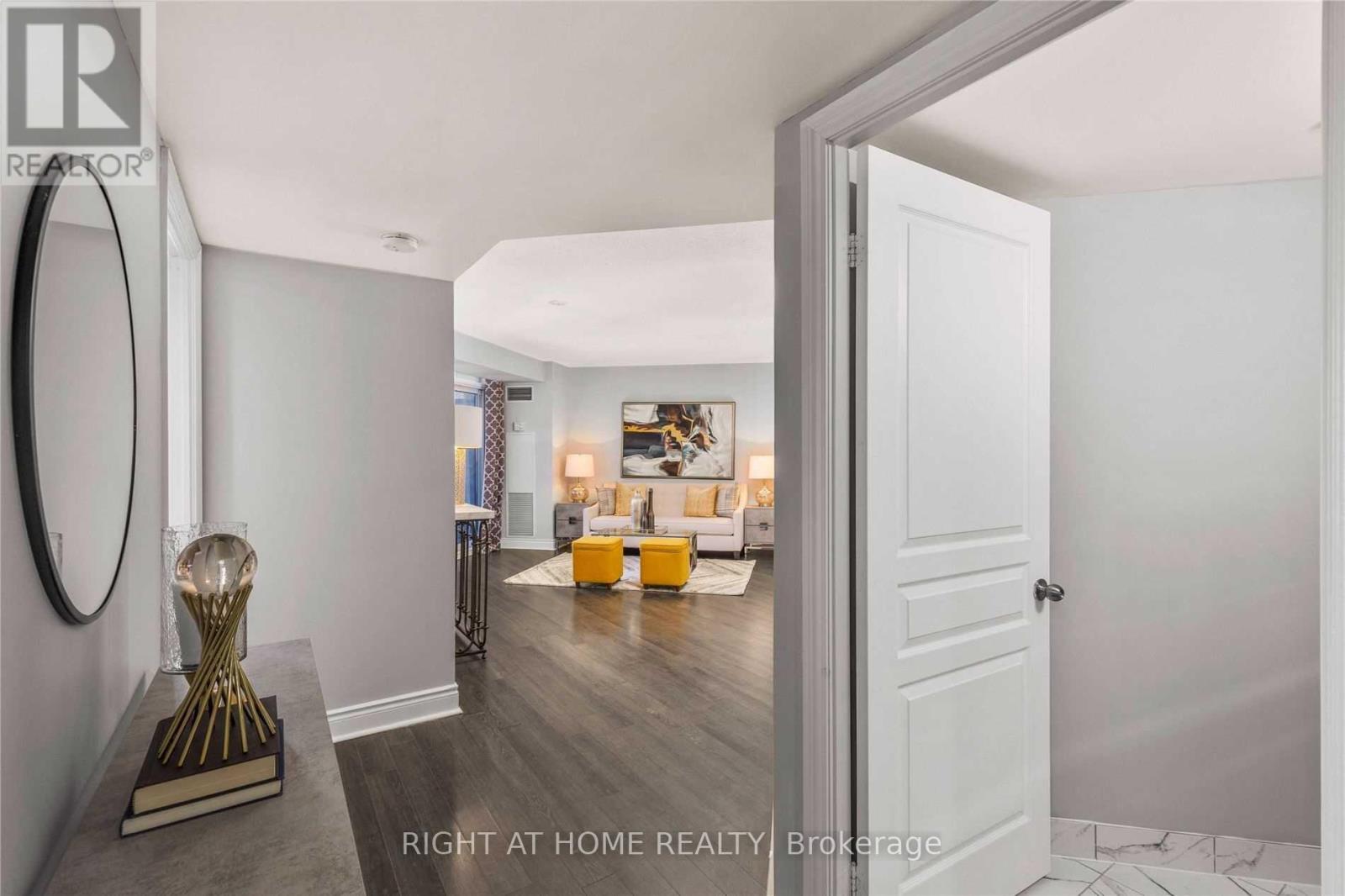 1029 - 15 Northtown Way, Toronto, Ontario  M2N 7A2 - Photo 33 - C12648650