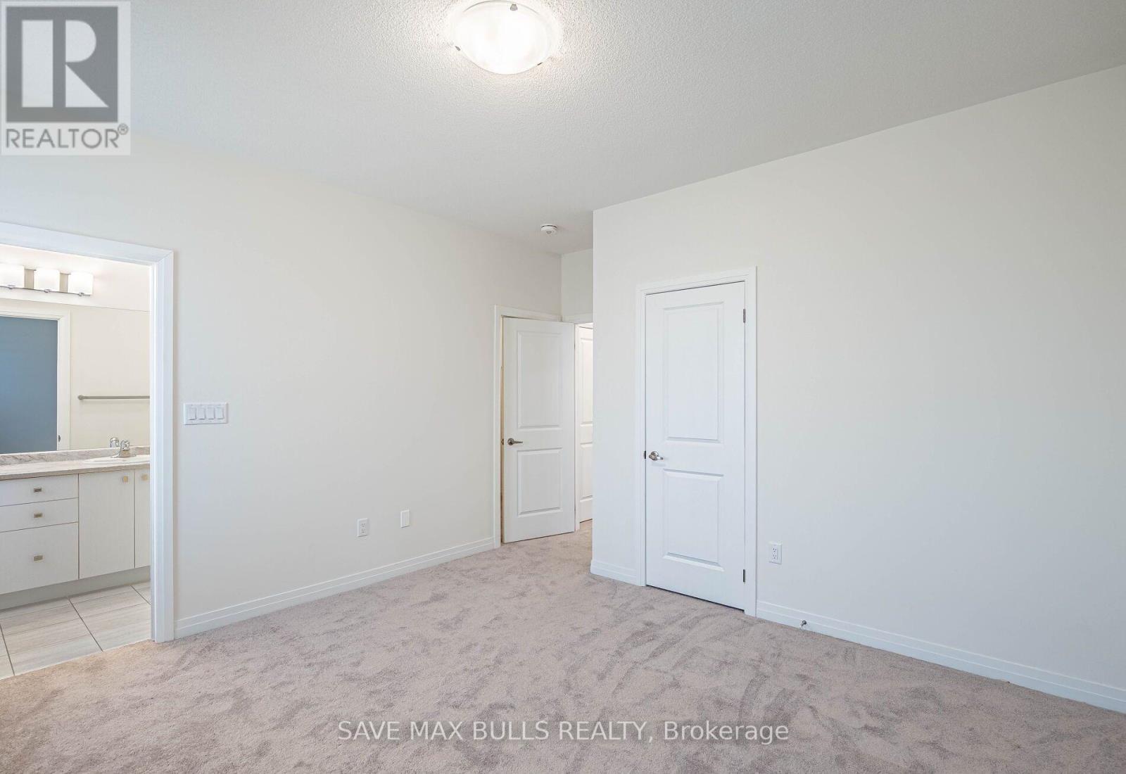 2921 Nakina Street, Pickering, Ontario  L1X 0P8 - Photo 10 - E12648664