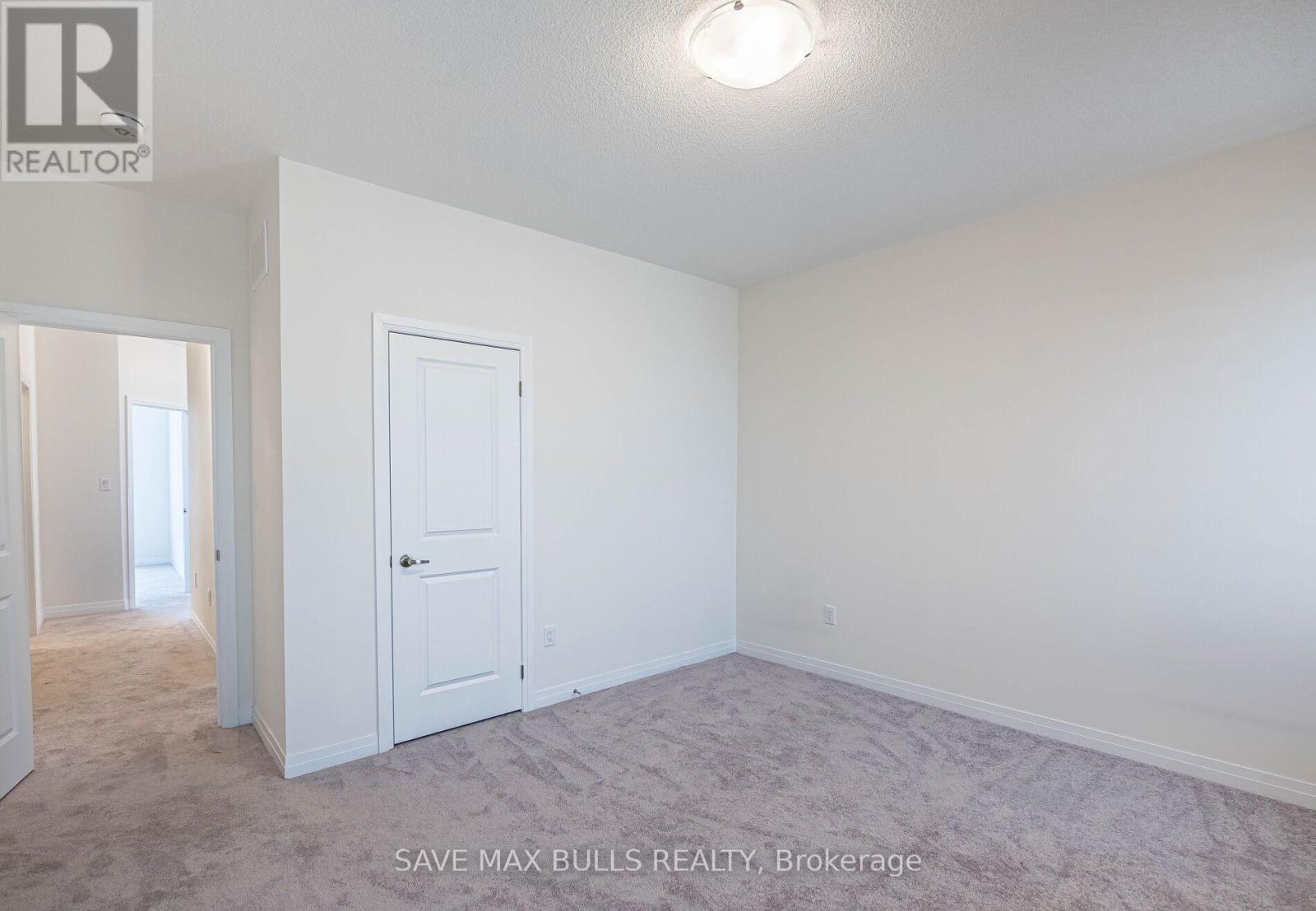 2921 Nakina Street, Pickering, Ontario  L1X 0P8 - Photo 12 - E12648664