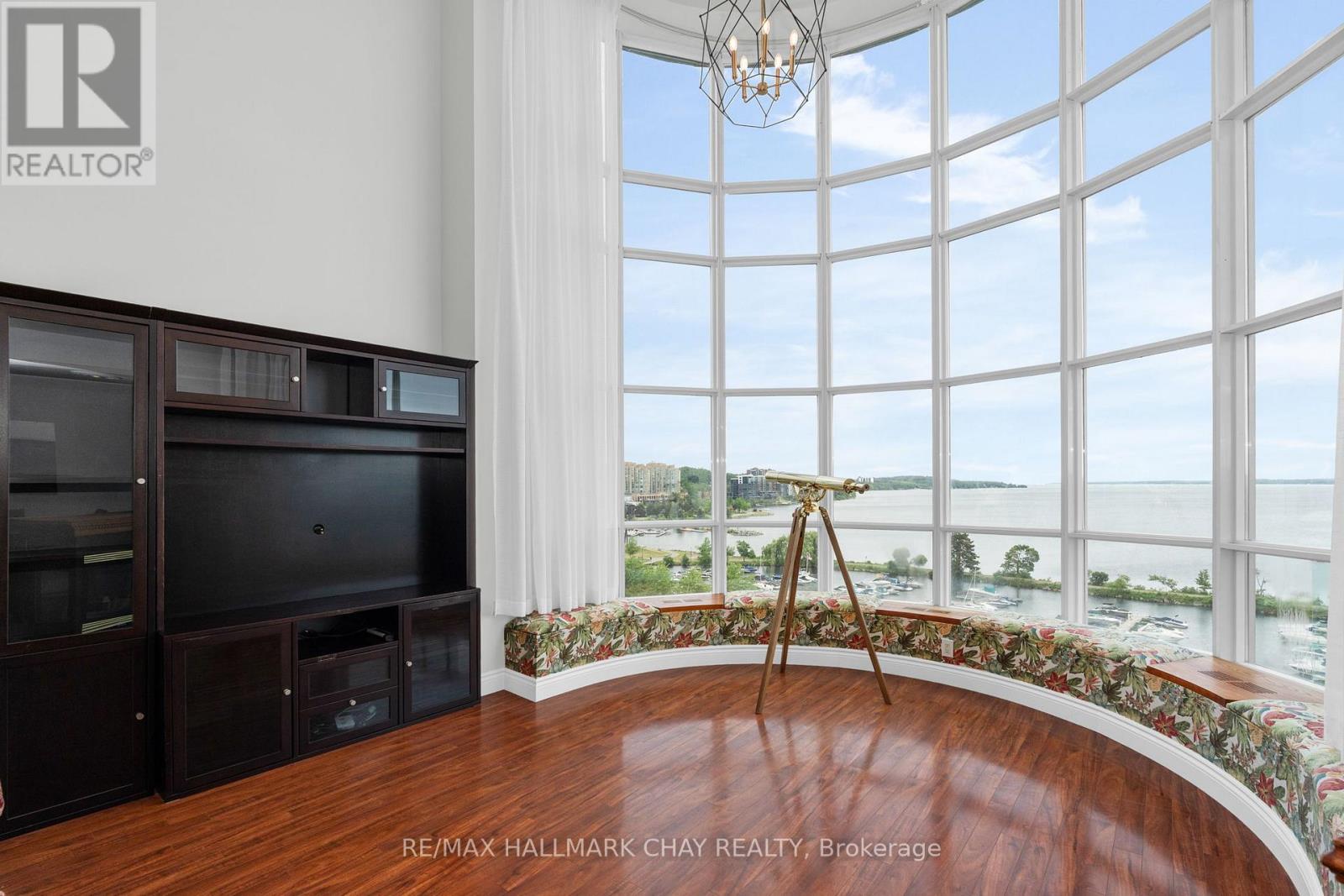 910 - 2 Toronto Street, Barrie, Ontario  L4N 9R2 - Photo 6 - S12648656