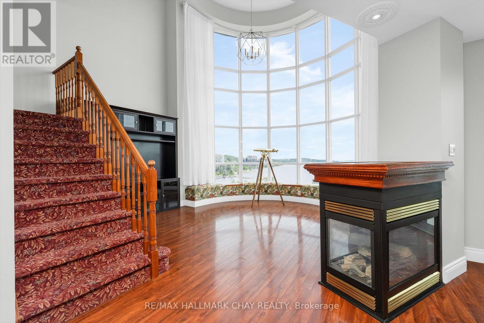 910 - 2 Toronto Street, Barrie, Ontario  L4N 9R2 - Photo 7 - S12648656