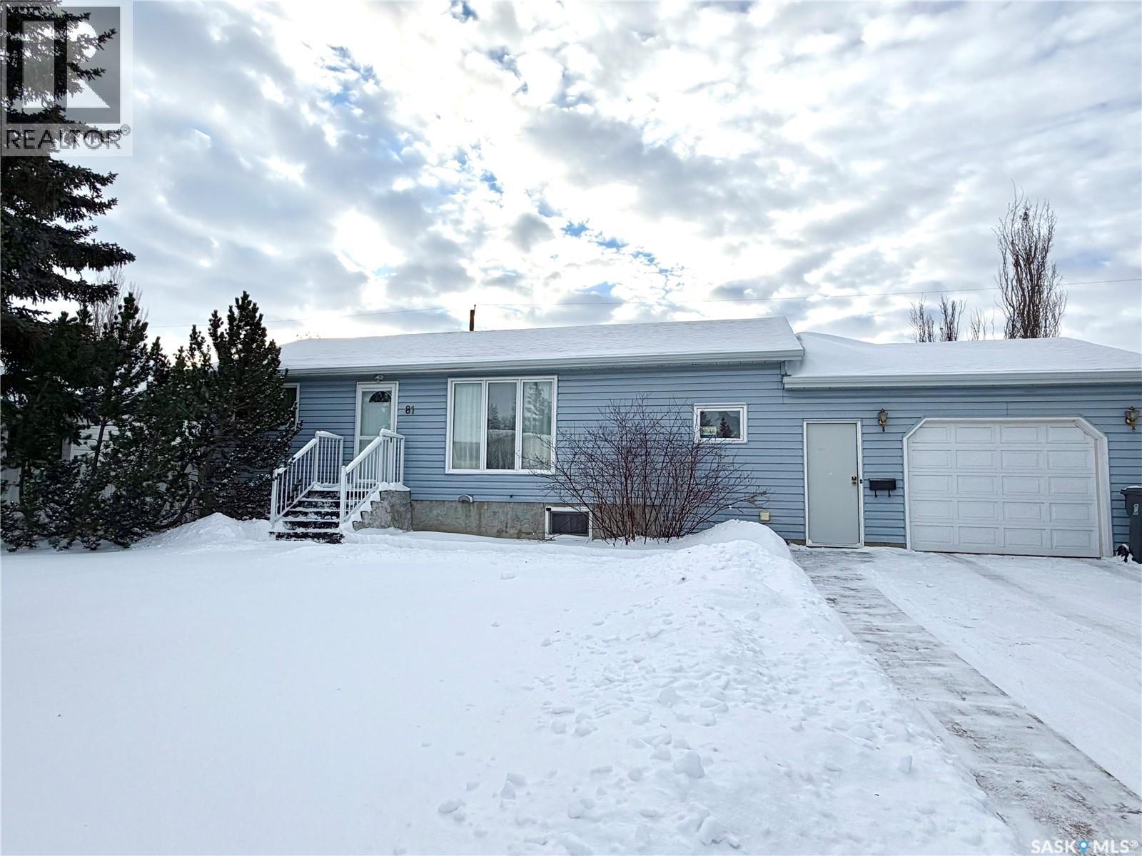 81 20th STREET, Battleford, Saskatchewan