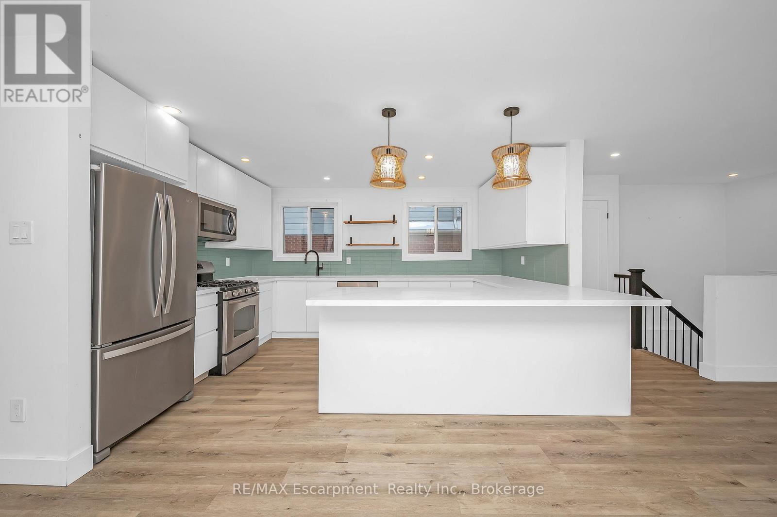 3346 Hannibal Road, Burlington, Ontario  L7M 1R7 - Photo 12 - W12648756