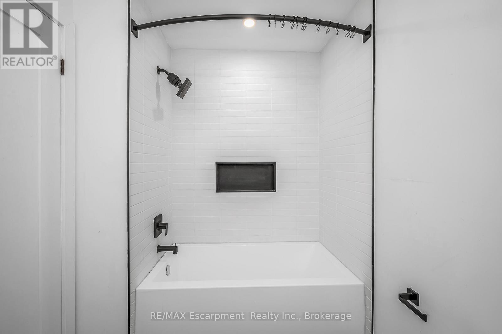 3346 Hannibal Road, Burlington, Ontario  L7M 1R7 - Photo 18 - W12648756