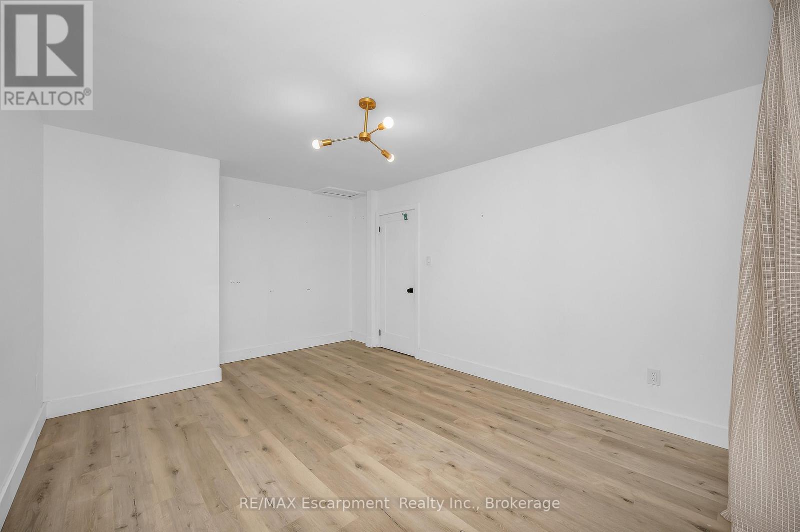 3346 Hannibal Road, Burlington, Ontario  L7M 1R7 - Photo 21 - W12648756