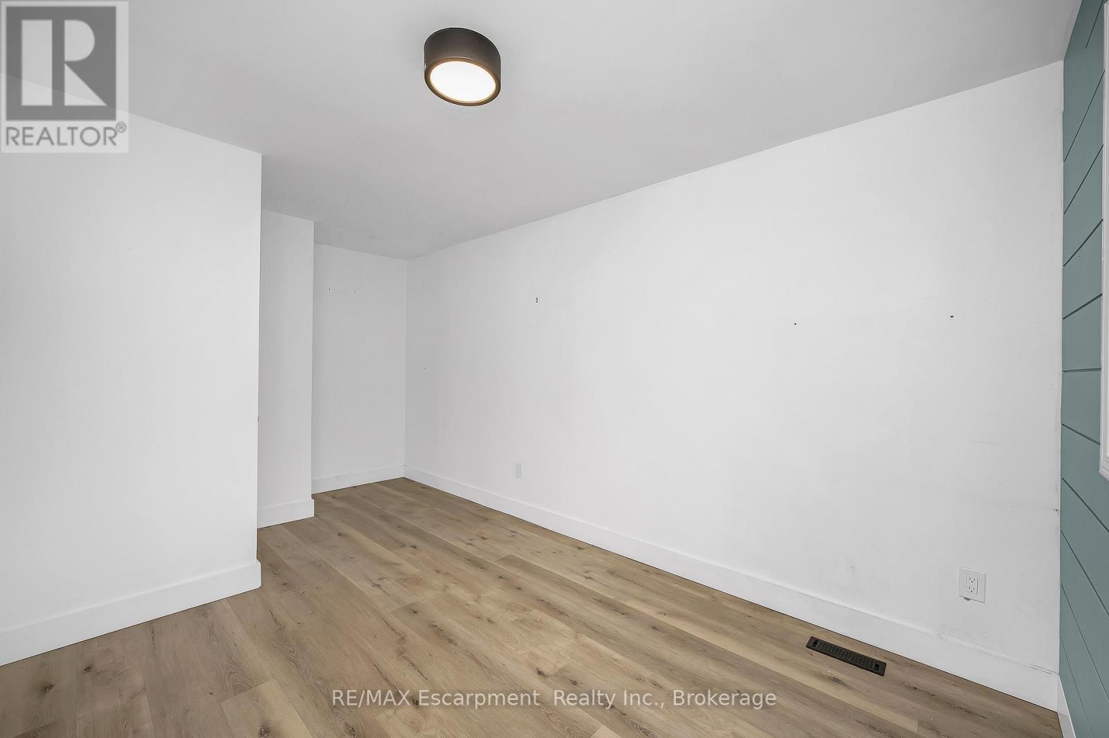 3346 Hannibal Road, Burlington, Ontario  L7M 1R7 - Photo 23 - W12648756