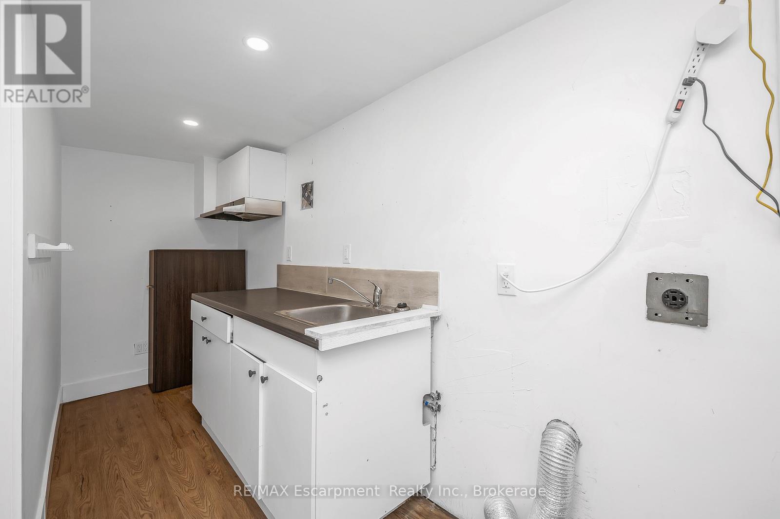 3346 Hannibal Road, Burlington, Ontario  L7M 1R7 - Photo 26 - W12648756