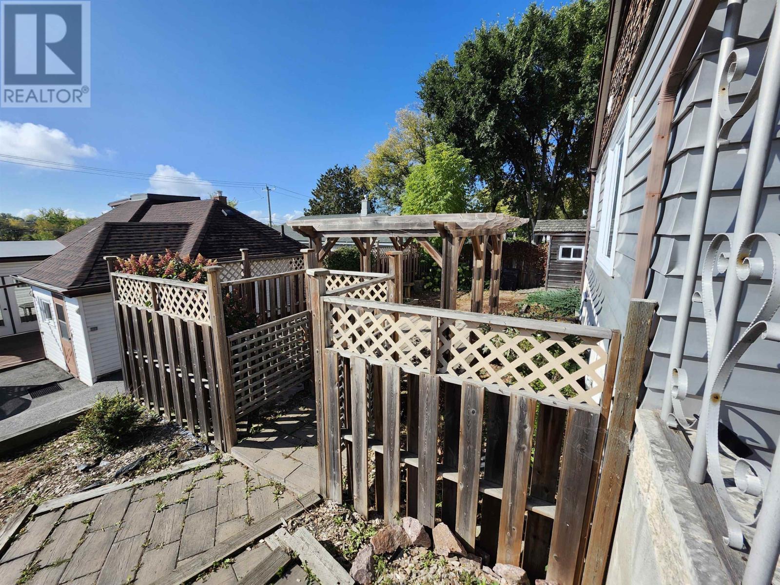 214 Sixth Ave, Kenora, Ontario  P9N 2C1 - Photo 35 - TB253681