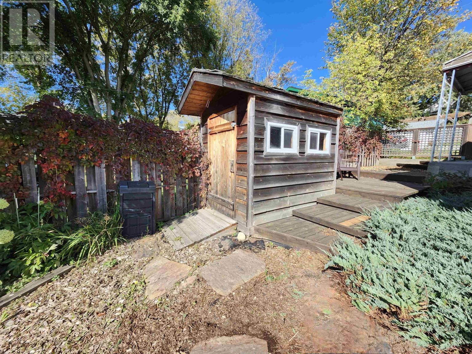 214 Sixth Ave, Kenora, Ontario  P9N 2C1 - Photo 40 - TB253681