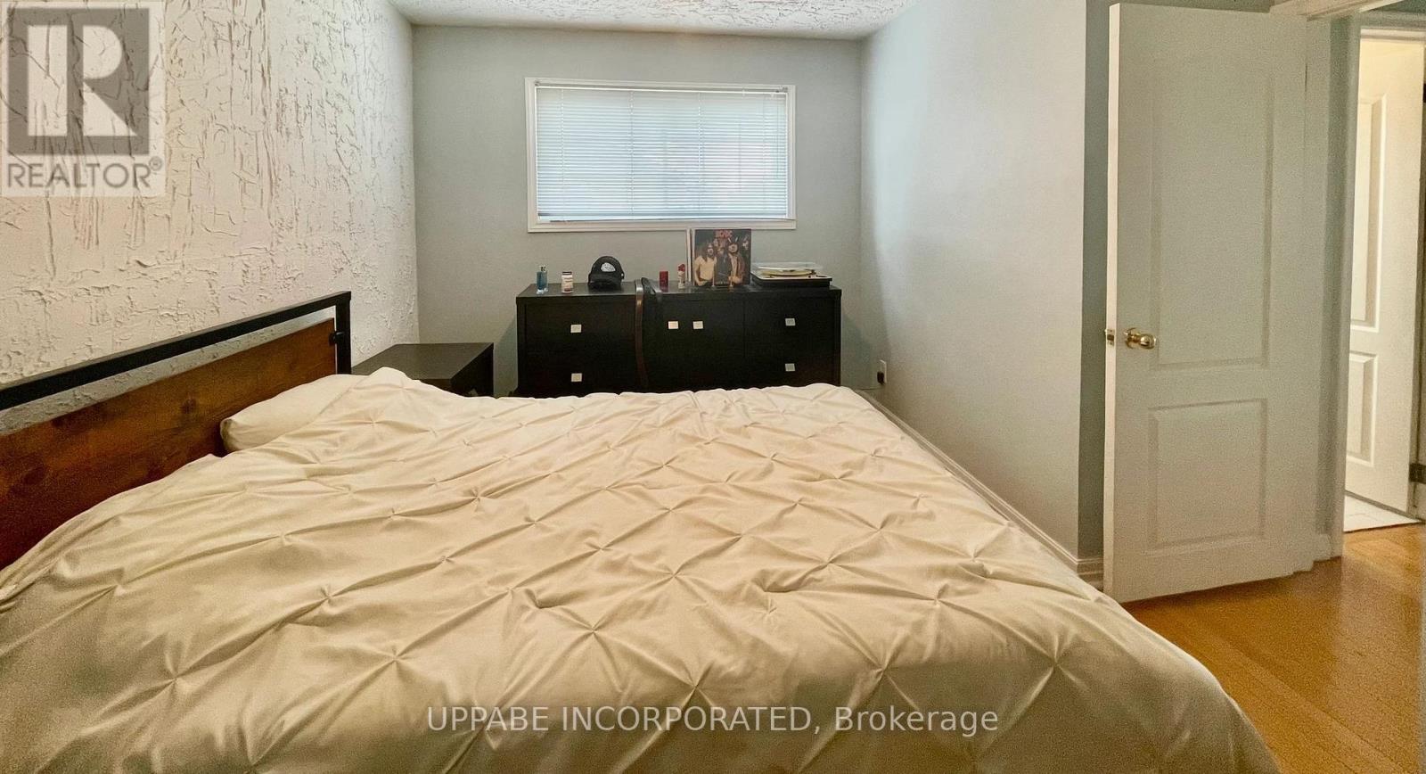 Unit B - 704 Claude Street, Ottawa, Ontario  K1K 2S2 - Photo 8 - X12648714