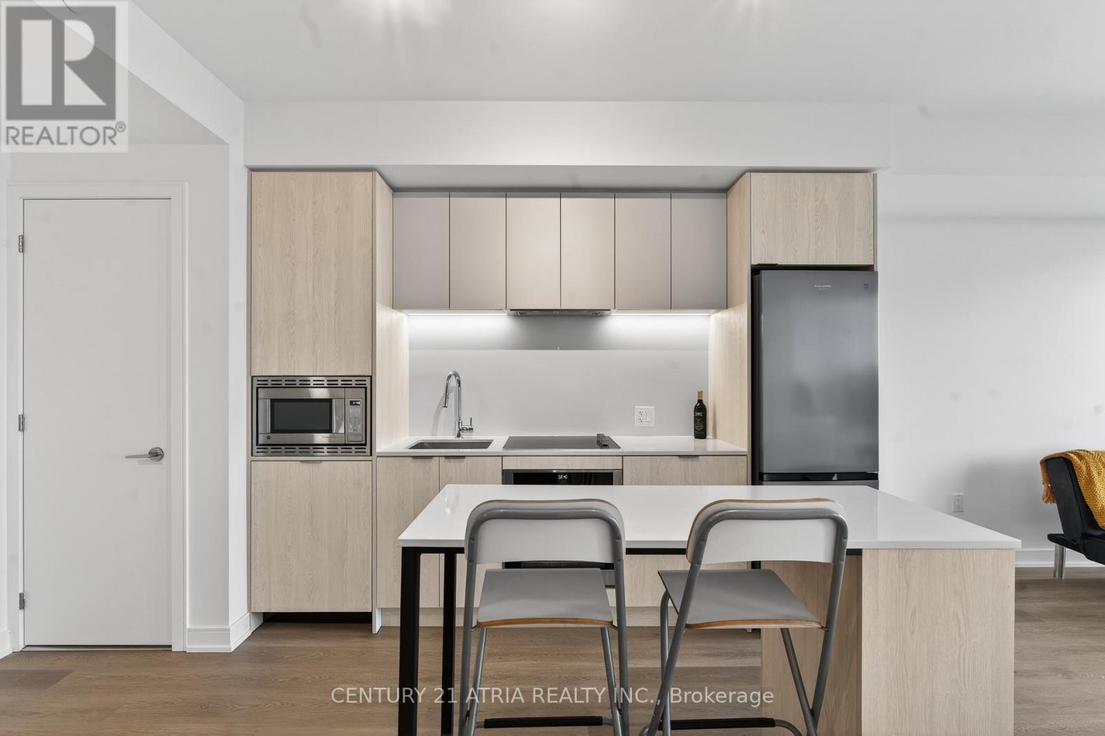 1418 - 3009 Novar Road, Mississauga, Ontario L5B 0P9 - Photo 6 - W12648216