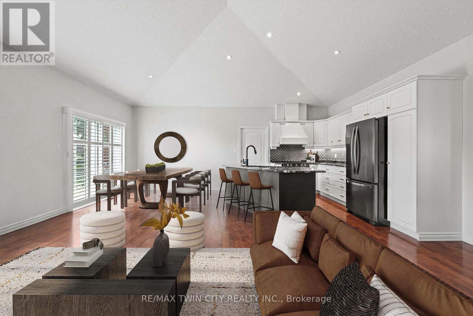 18 - 152 Devonshire Drive, Wilmot, Ontario  N3A 4J7 - Photo 8 - X12369181