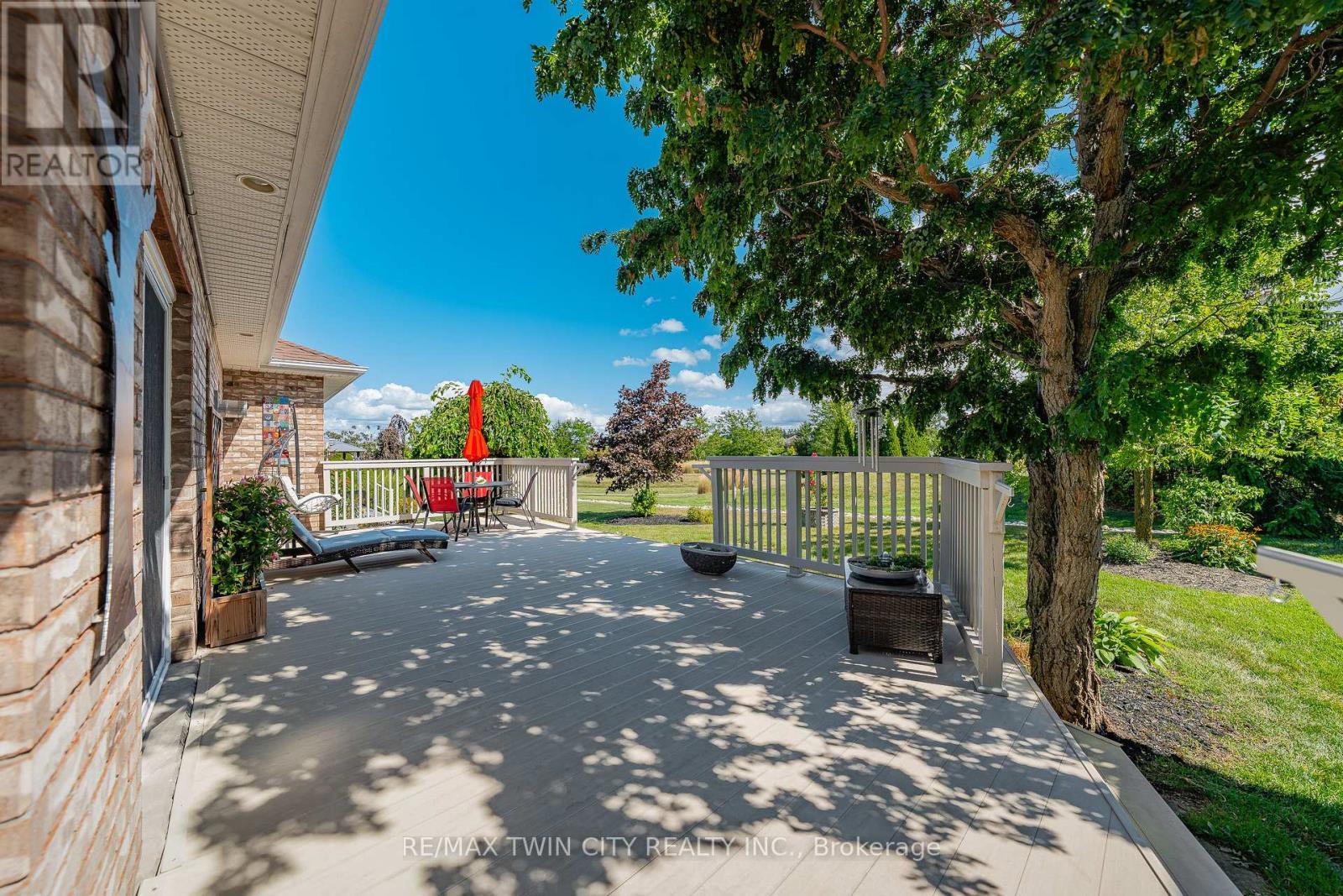 18 - 152 Devonshire Drive, Wilmot, Ontario  N3A 4J7 - Photo 38 - X12369181