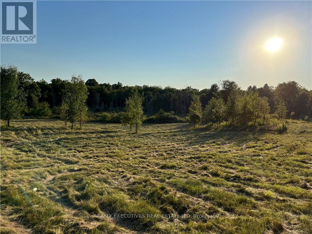 2707 Narrows Lock Road, Tay Valley, Ontario  K7H 3C5 - Photo 12 - X12648688