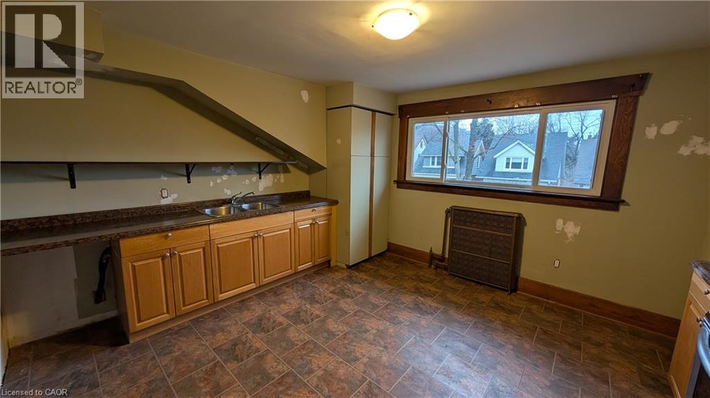 167 Balmoral Avenue S, Hamilton, Ontario  L8M 3K2 - Photo 15 - 40771372