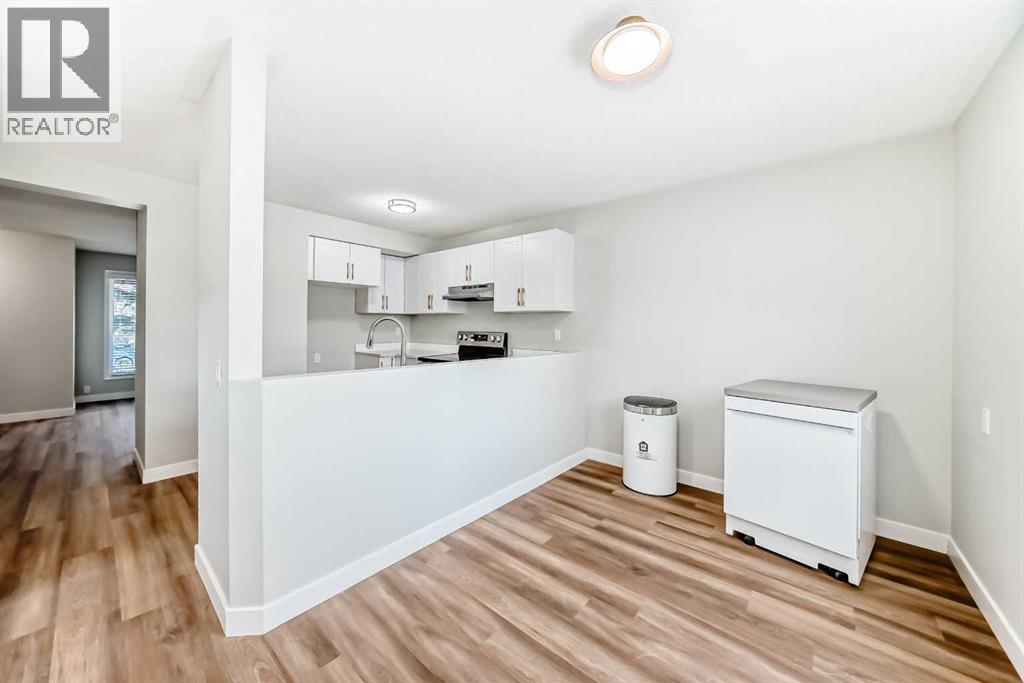 252 Summerwood Place Se, Airdrie, Alberta  T4B 1W2 - Photo 14 - A2275839