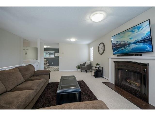 13526 64a Avenue, Surrey, British Columbia  V3W 9H7 - Photo 2 - R3074753