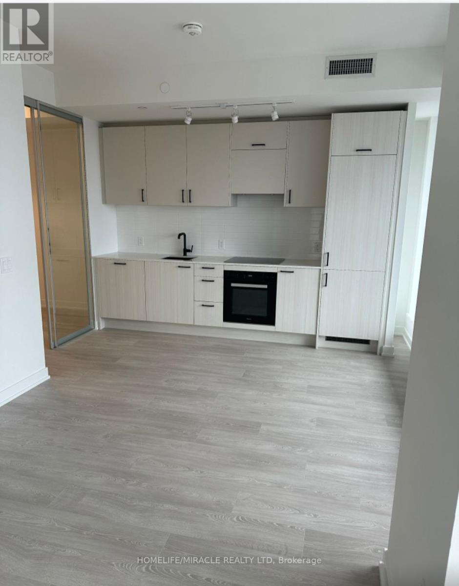 2015 - 1 Quarrington Lane, Toronto, Ontario  M3C 0S4 - Photo 5 - C12648710