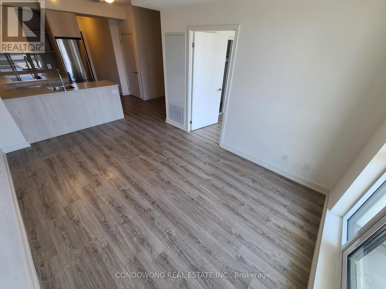 505 - 200 Sackville Street, Toronto, Ontario  M5A 0C4 - Photo 4 - C12648752