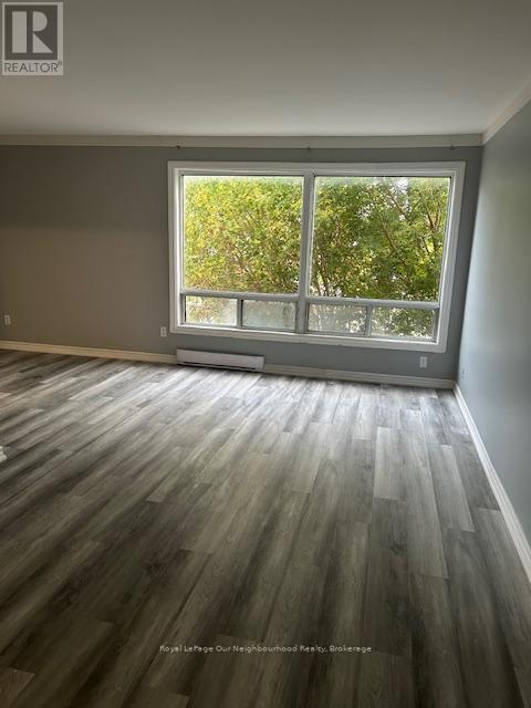 202 - 211 Nonquon Road, Oshawa, Ontario  L1G 3S8 - Photo 3 - E12648682