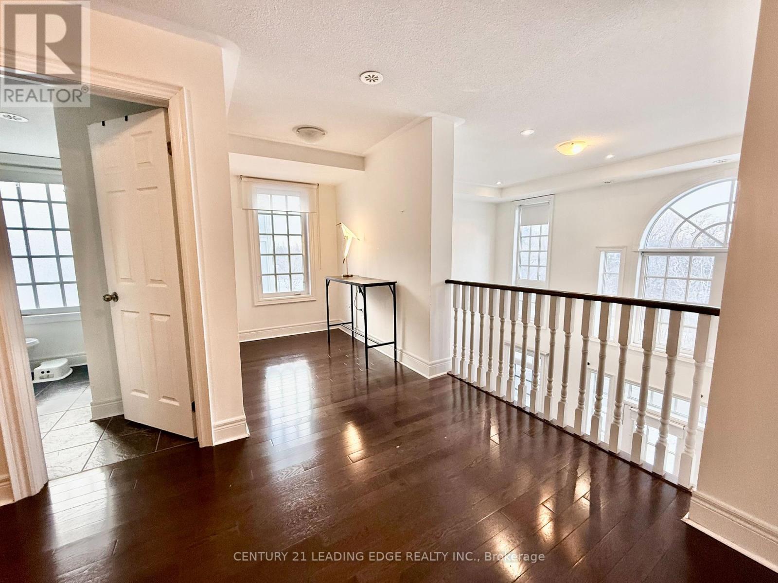 87 Rouge Valley Drive W, Markham, Ontario  L6G 0C1 - Photo 10 - N12648690