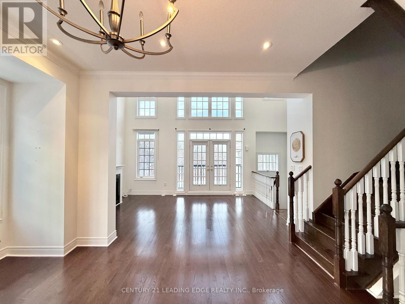 87 Rouge Valley Drive W, Markham, Ontario  L6G 0C1 - Photo 7 - N12648690