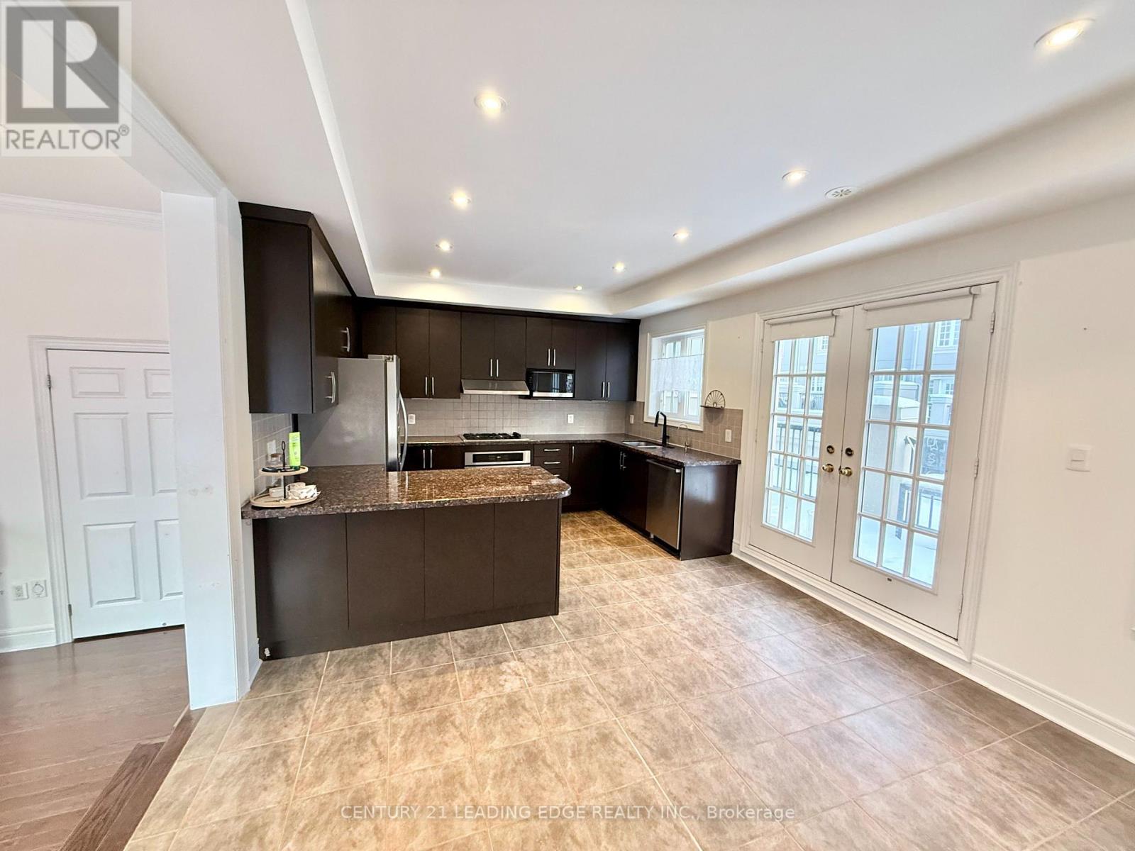 87 Rouge Valley Drive W, Markham, Ontario  L6G 0C1 - Photo 8 - N12648690