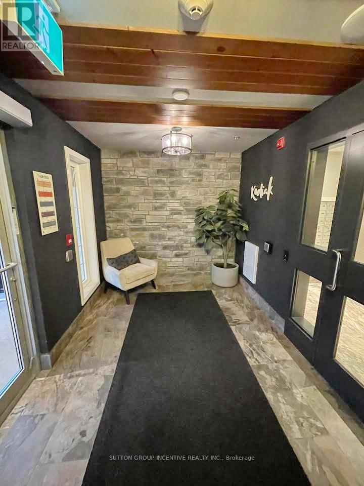 413 - 54 Koda Street, Barrie, Ontario  L9J 0J6 - Photo 3 - S12648738