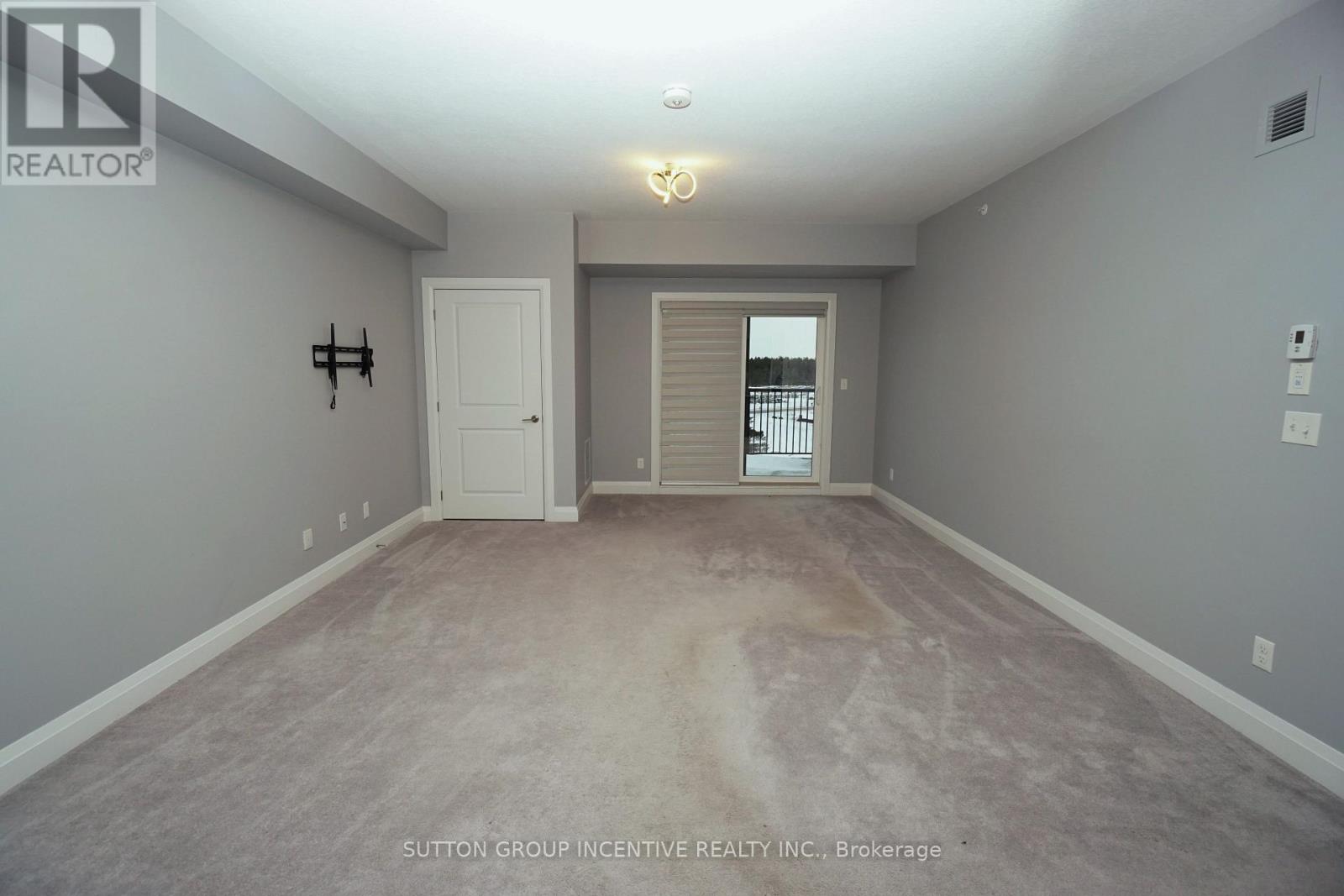 413 - 54 Koda Street, Barrie, Ontario  L9J 0J6 - Photo 8 - S12648738