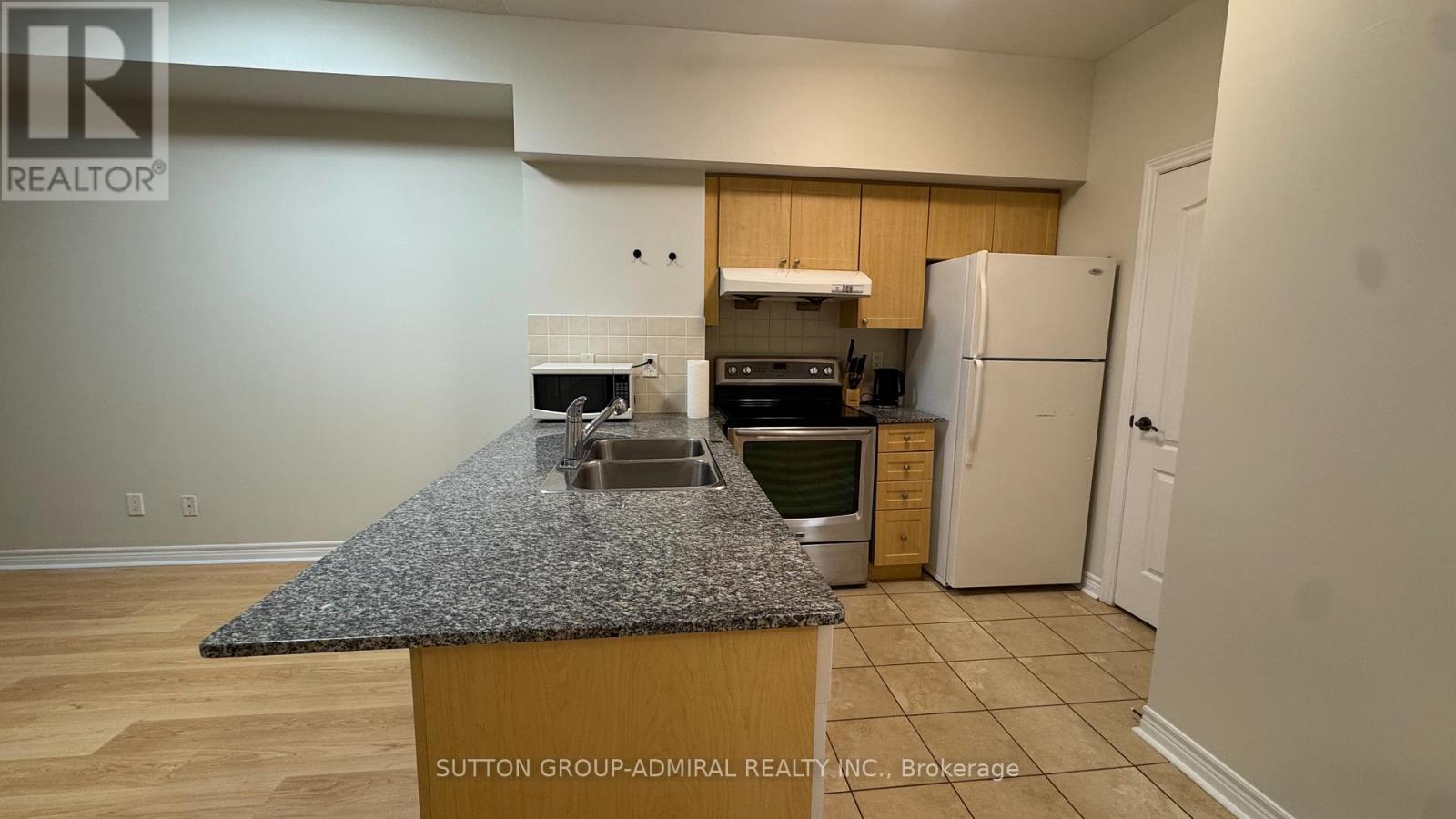 1003 - 15 North Park Road, Vaughan, Ontario  L4J 0A1 - Photo 18 - N12637002