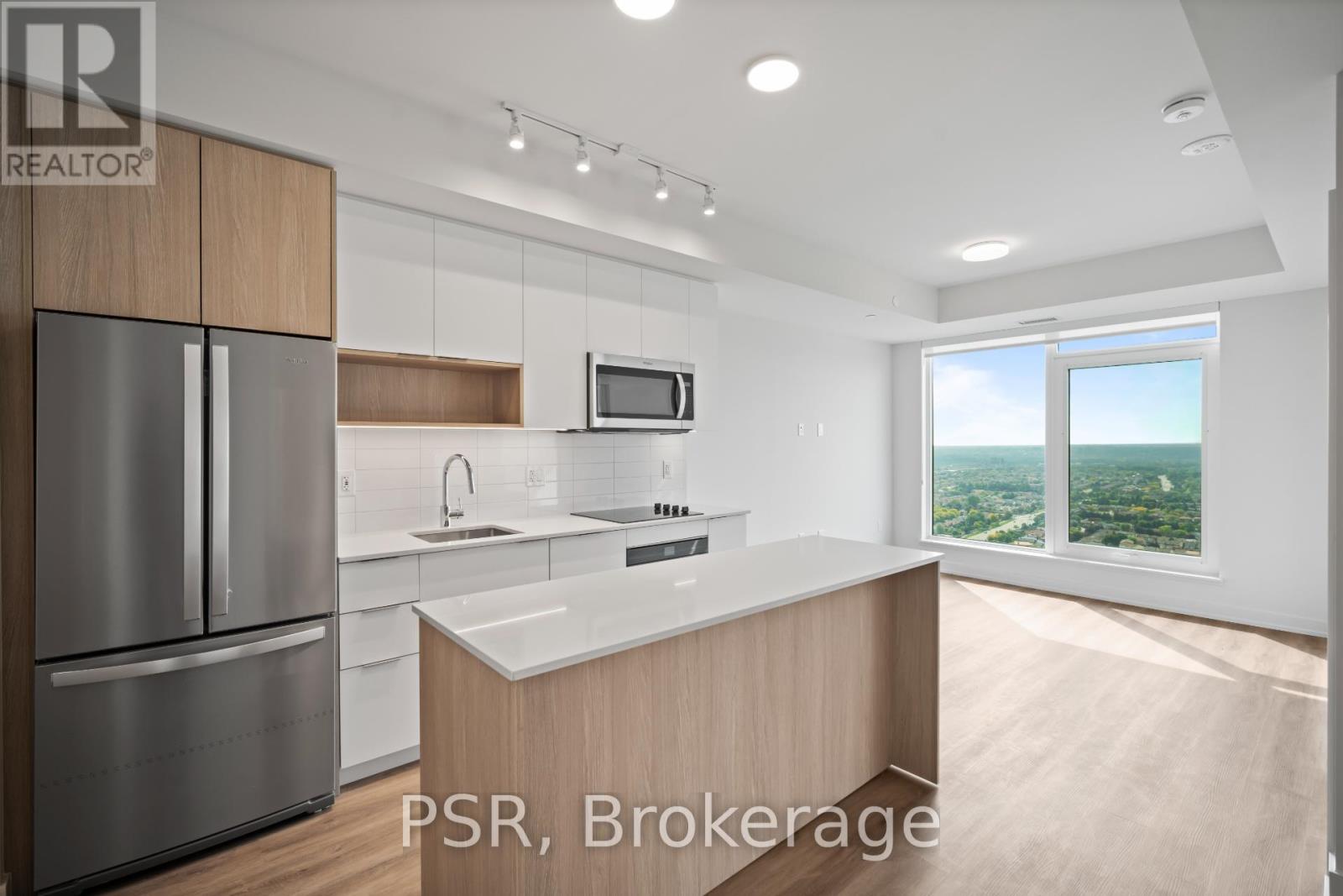 3511 - 4235 Confederation Parkway, Mississauga, Ontario  L5B 0P7 - Photo 2 - W12648702