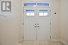 27 Minnock Street, Caledon, Ontario  L7C 1Z9 - Photo 4 - W12648704