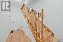 27 Minnock Street, Caledon, Ontario  L7C 1Z9 - Photo 5 - W12648704