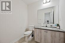 27 Minnock Street, Caledon, Ontario  L7C 1Z9 - Photo 7 - W12648704