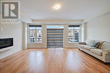 27 Minnock Street, Caledon, Ontario  L7C 1Z9 - Photo 9 - W12648704