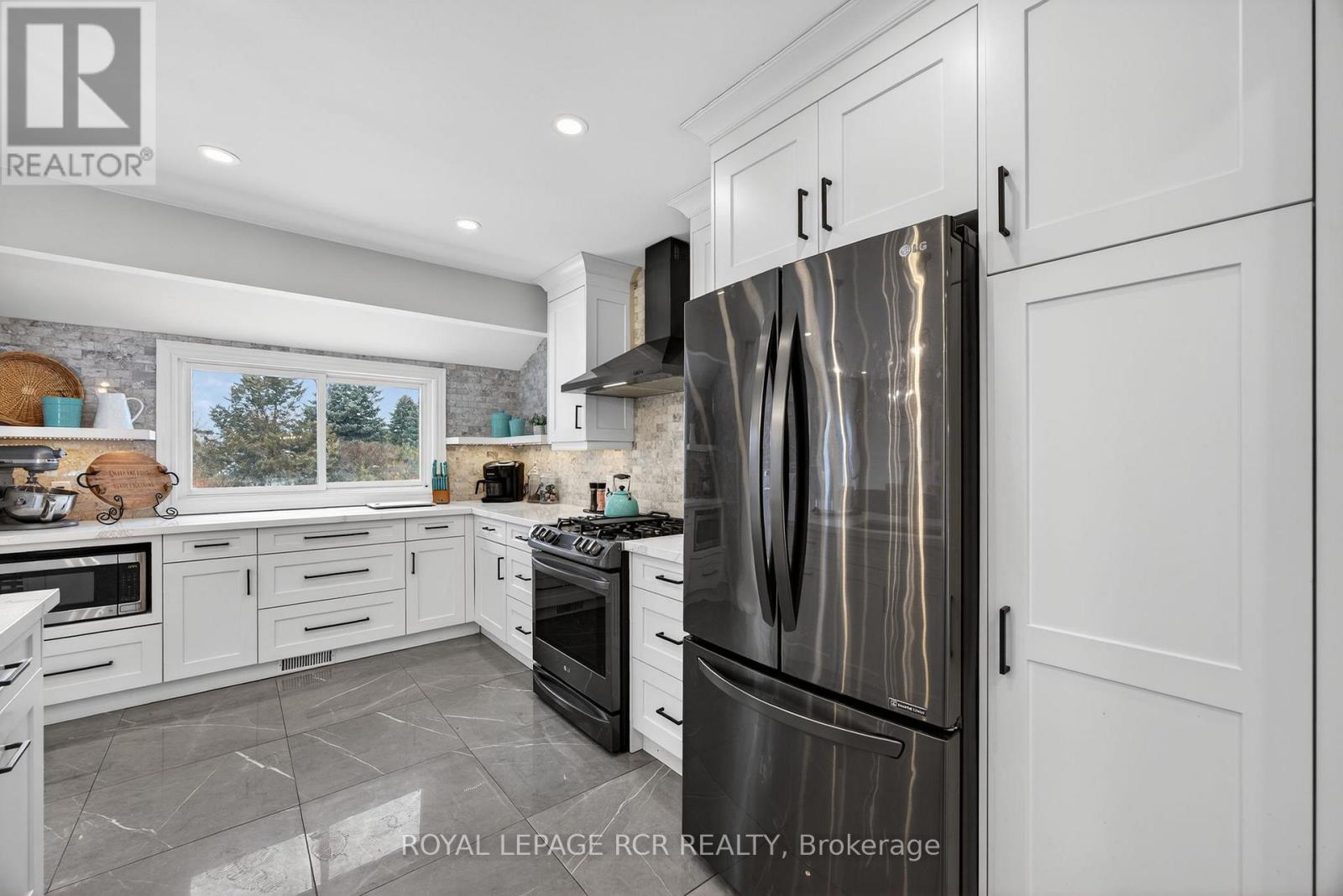 17 Arlow Road, Caledon, Ontario  L7K 0A5 - Photo 18 - W12648712