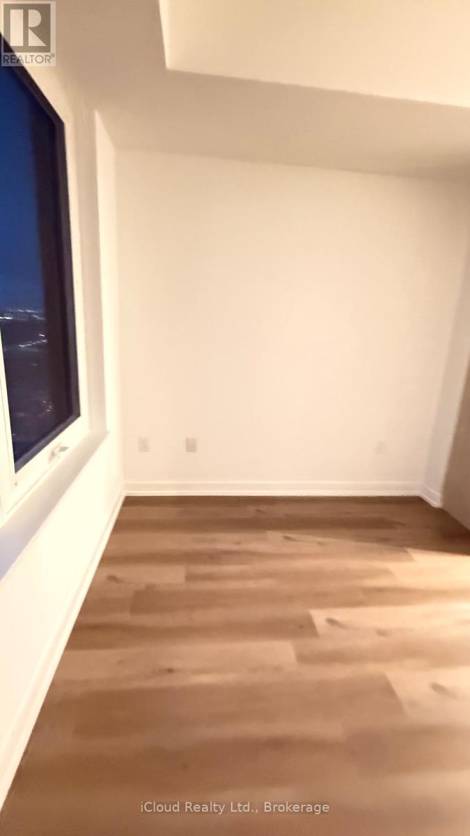 4001 - 395 Square One Drive, Mississauga, Ontario  L5B 0P6 - Photo 5 - W12648722