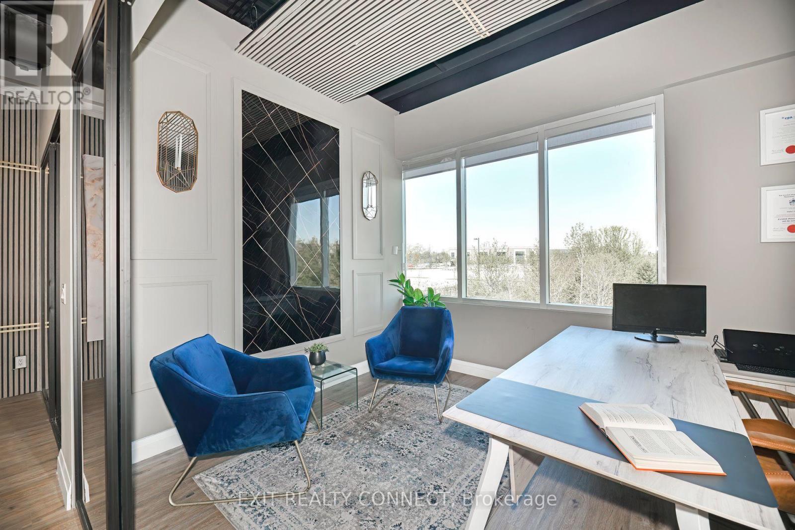 208 - 3485 Rebecca Street, Oakville, Ontario  L6L 6X9 - Photo 8 - W12648736