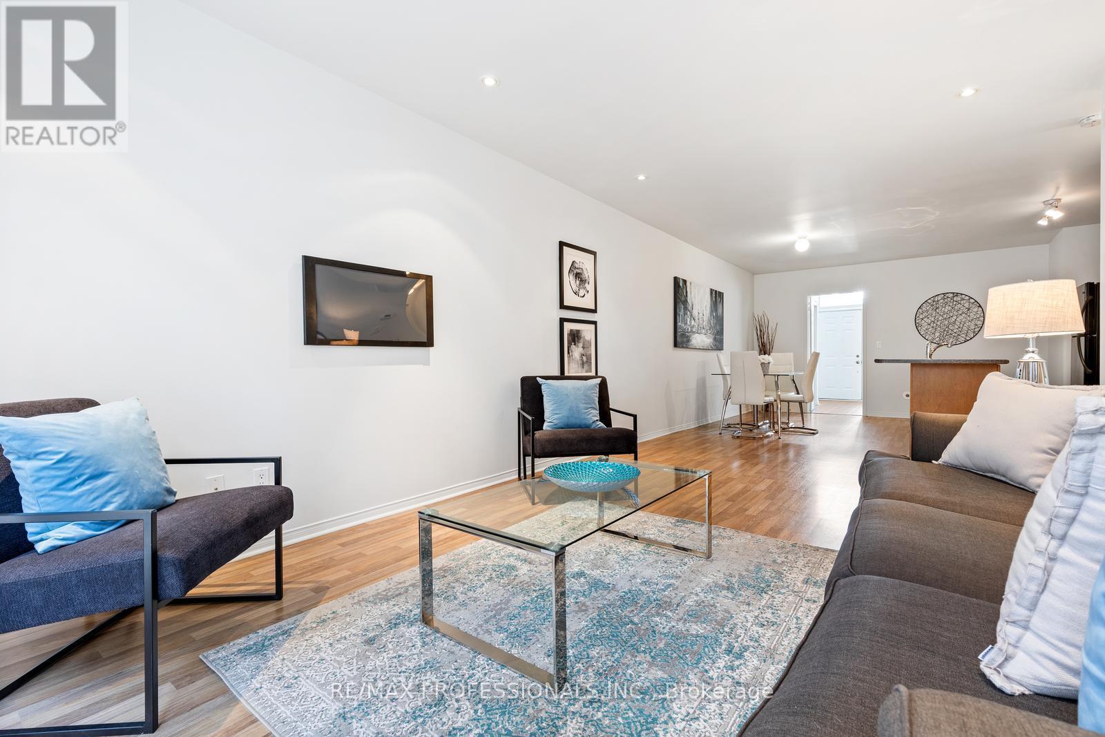 104 - 3400 Lake Shore Boulevard W, Toronto, Ontario  M8W 4Z9 - Photo 17 - W12648750